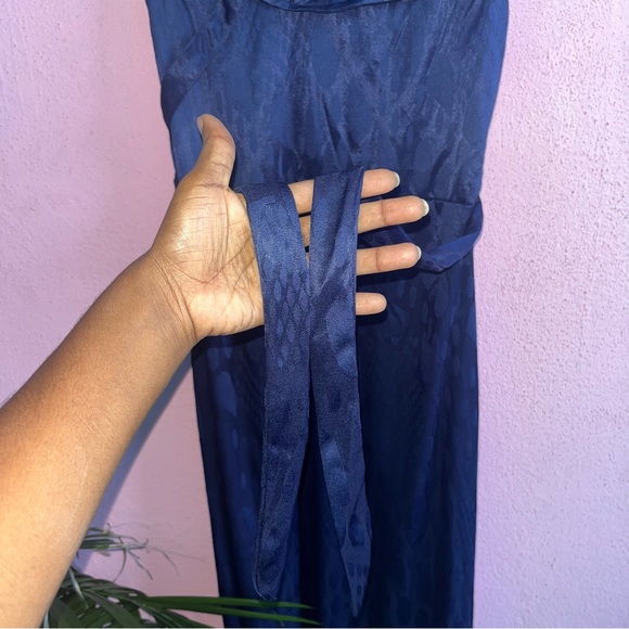 One piece dress - Picture 5 of 6